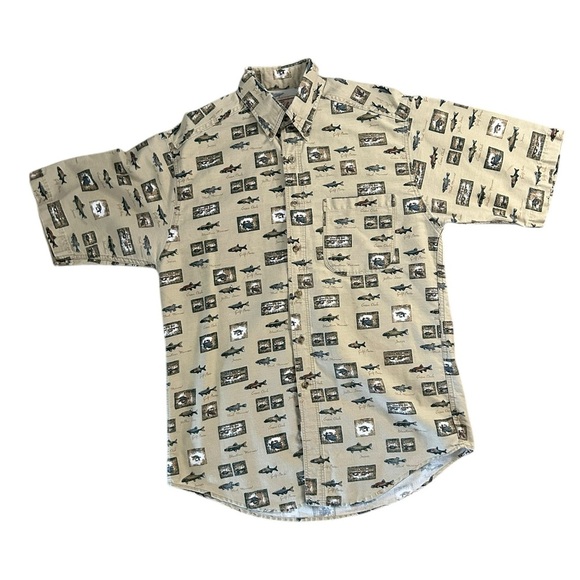 Woolrich Vintage Button Up Short Sleeve Shirt Men’s Size Medium Fish Print - Picture 3 of 8